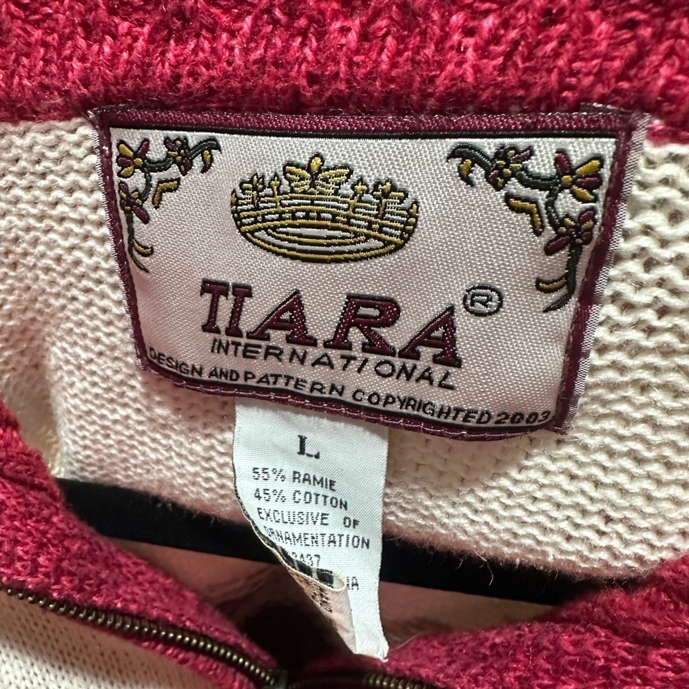 Vintage Tiara International Red and White Knit Zip-Up Sweater Size L - Picture 2 of 5